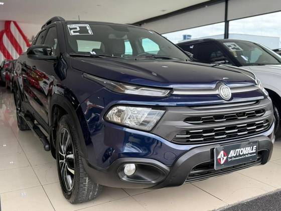FIAT TORO 2.0 16V TURBO DIESEL ULTRA 4WD AT9 FIAT TORO 2.0 16V TURBO DIESEL ULTRA 4WD AT9